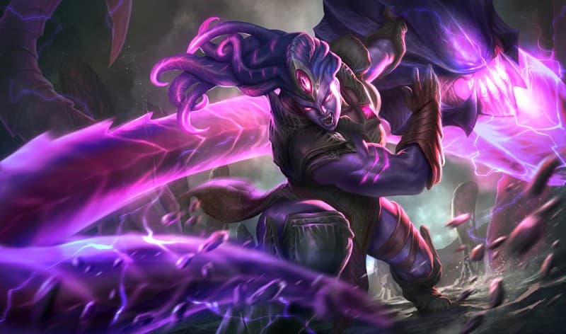 Imagem da Splash Art da skin Illaoi Portadora do Vazio.