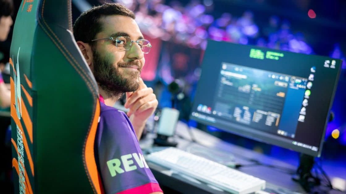 Na foto, o Mid da SK Gaming, Nisqy