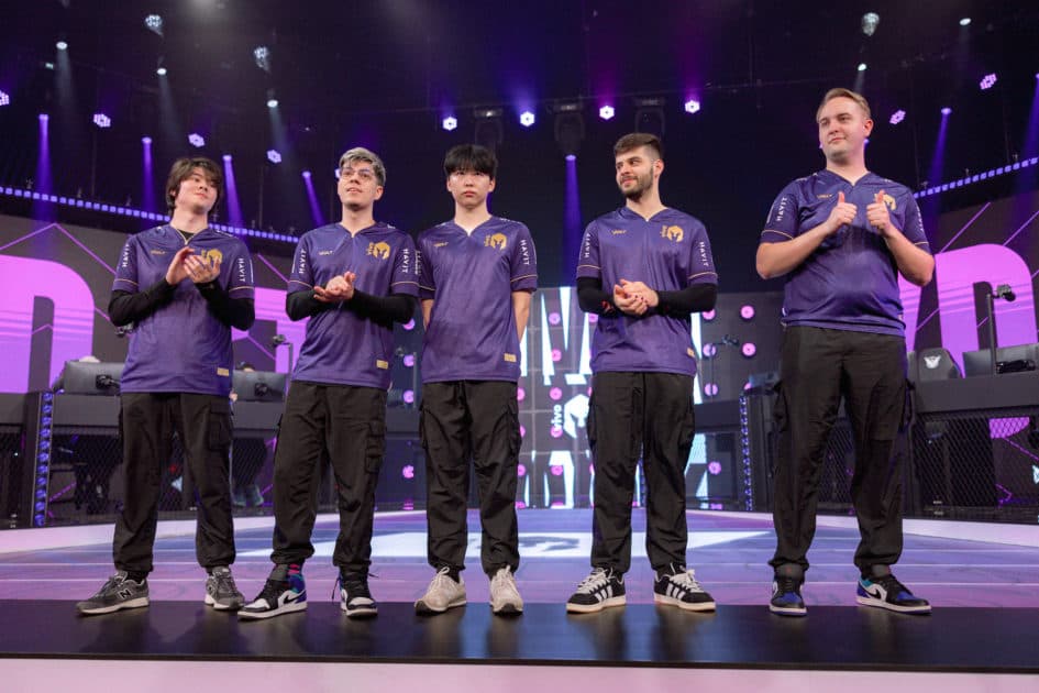 Foto da equipe da Vivo Keyd Stars.