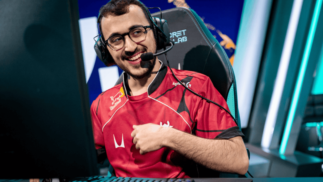 Foto de SkewMond, jogador da G2.