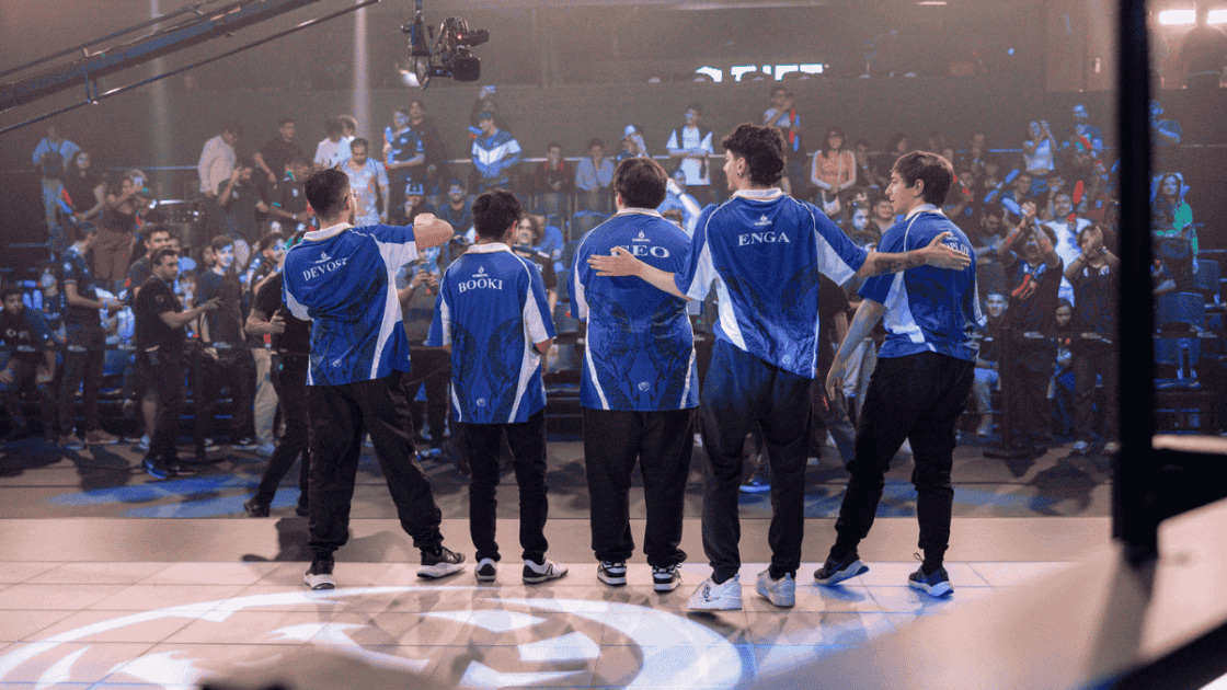 Foto da equipe da LEVIATAN na Copa CBLOL 2026.