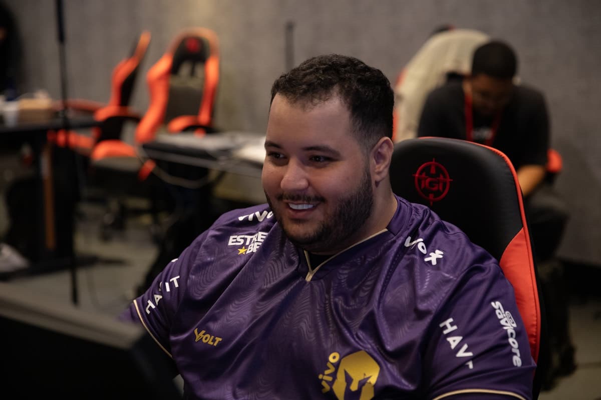 CS2: Brasileiro fecha 2025 com o melhor rating do mundo em partidas online